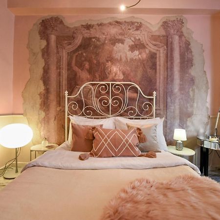 Magic Studio - A Central Fairytale Experience Bucureşti Exterior foto