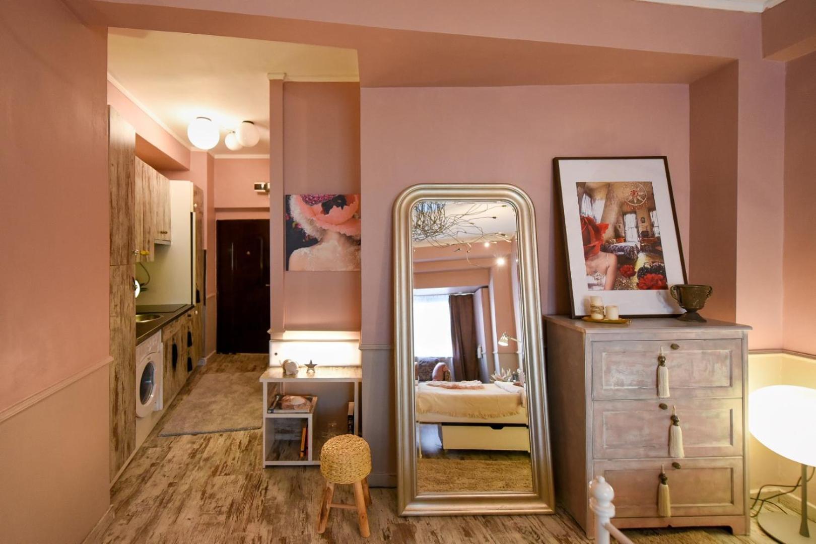 Magic Studio - A Central Fairytale Experience Bucureşti Exterior foto